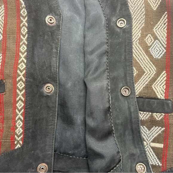 70s Vintage Leather & Southwestern Woven Festival Vest Lace-Up Sides - Picture 9 of 14